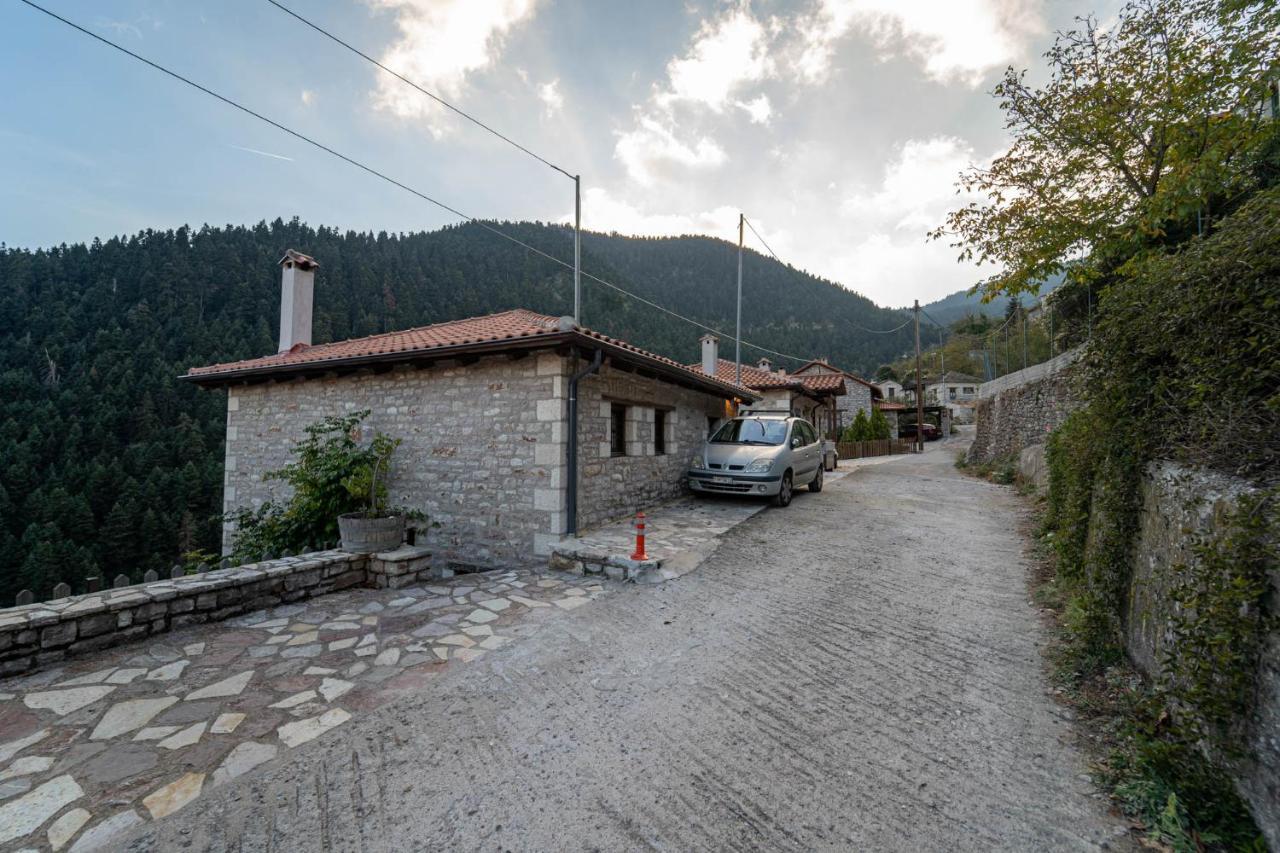Maisonette Korfes: Two-Story Villa for Families and Small Groups Karpenisi Exterior photo